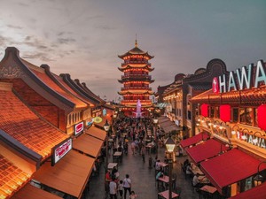 Tak Perlu Khawatir! Ini 5 Kuliner Halal di Pantjoran Chinatown PIK