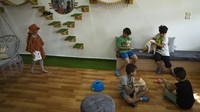 Selain itu, para pengunjung perlu membayar USD 2,65 (Rp 41 ribu) per jam untuk bermain dengan kucing-kucing. Mabed mengatakan, harga ini sudah mencakup makanan dan biaya perawatan ke dokter hewan yang cukup mahal di Gaza.   