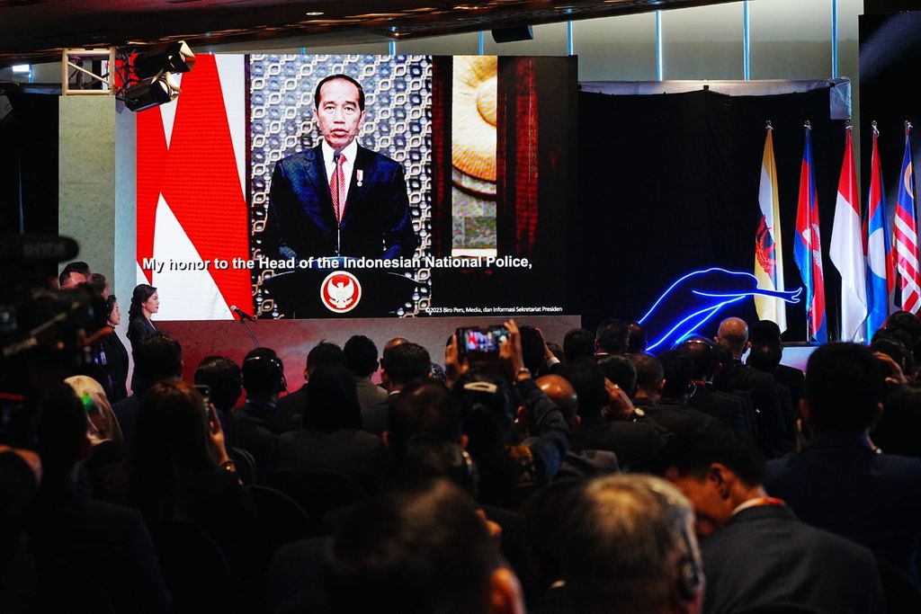 Presiden Jokowi berharap kegiatan ASEAN Ministerial Meeting On Transnational Crime (AMMTC) ke-17 menghasilkan rumusan langkah untuk menjaga ASEAN tetap aman. (dok Polri)