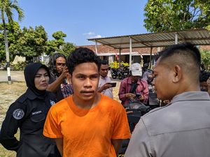 Pegawai Koperasi Curi Celengan Ayam Sepupunya-Bawa Kabur Motor
