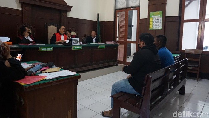 sidang kasus pencurian motor
