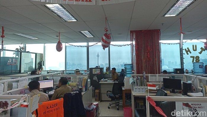 Situasi Balai Kota DKI Jakarta saat ASN 50% WFH