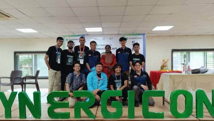 Tim Spektronics ITS yang berlaga di ajang Synergic On Southern Asia Region Chem-E-Car Competition, India, Minggu (20/8/2023)