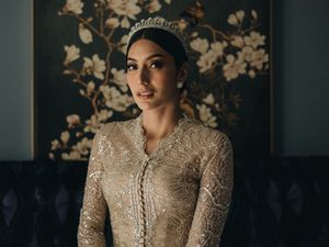 Most Pop: Gaya Tyas Mirasih Menikah Bak Princess Berkebaya, Pakai Tiara