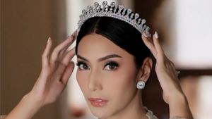 7 Gaya Tyas Mirasih Menikah Bak Princess Berkebaya, Pakai Tiara