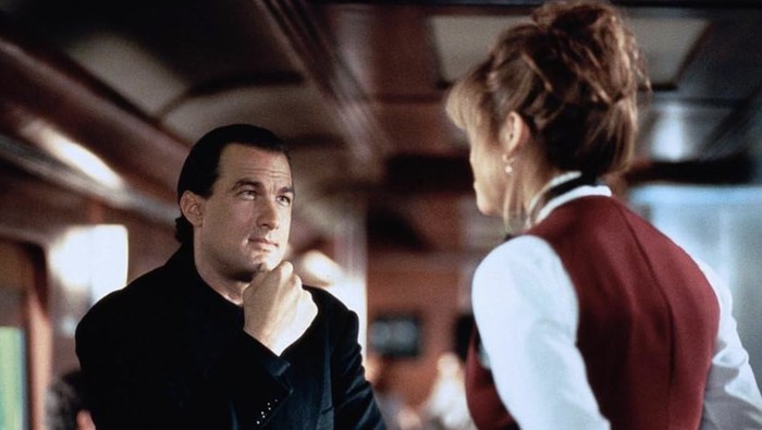 Under Siege 2: Dark Territory