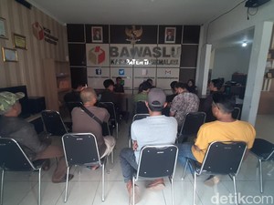 Heran Namanya Tak Ada di DCS Bacaleg, Dedi dan Iceu Datangi KPU Tasik