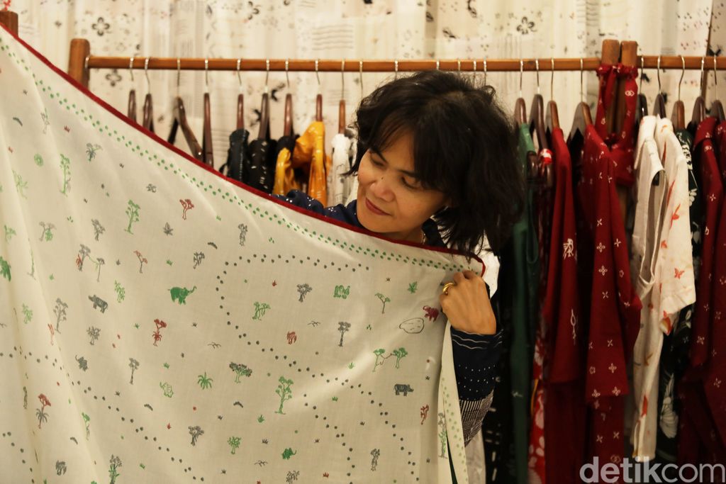 Chitra Subyakto Sejauh Mata Memandang