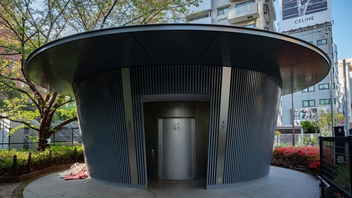This picture taken on April 9, 2023 shows a public toilet designed by Japanese architect Tadao Ando at Jingu-Dori Park in Tokyo. This public toilet was part of 