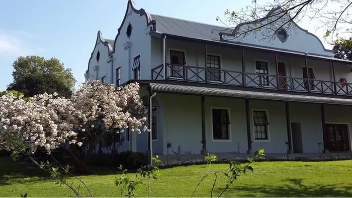 Hotel Angker