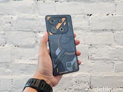 Unboxing Infinix GT 10 Pro: HP Rp 3 Jutaan untuk Gaming Penampilan Unik