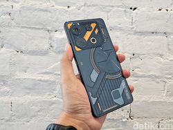Unboxing Infinix GT 10 Pro: HP Rp 3 Jutaan untuk Gaming Penampilan Unik