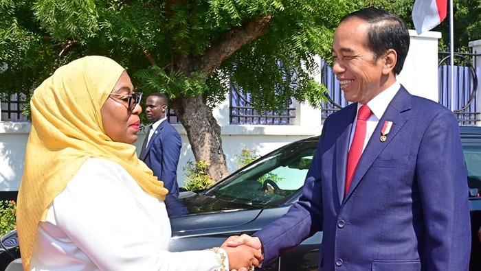 Jokowi bertemu Presiden Tanzania Samia Suluhu Hassan (Muchlis Jr/Biro Pers Sekretariat Presiden)