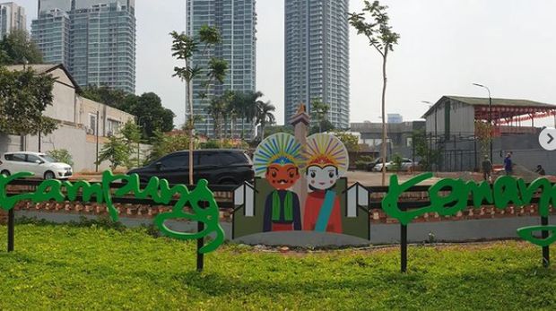 Kampung Kemang.