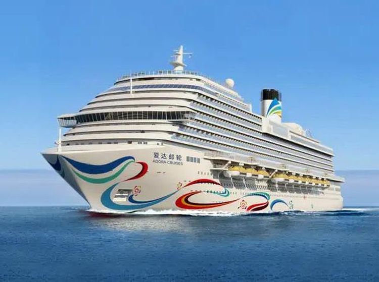 Kapal Pesiar Raksasa Pertama China Segera Berlayar, Ada Water Park-nya!