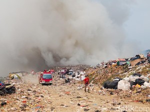TPA Sarimukti Ditutup Sementara Imbas Kebakaran