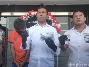 Polisi Kejar Pemasok Liquid Vape Ganja yang Diedarkan di Surabaya