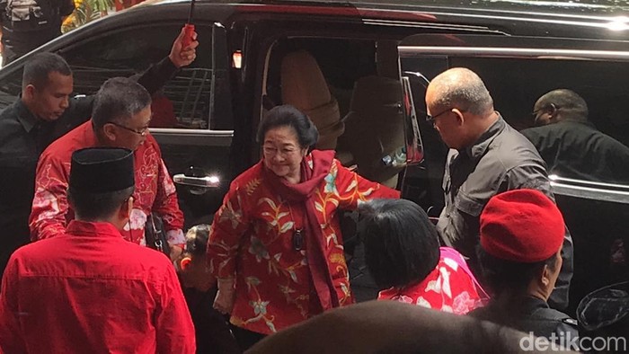 Megawati dan Ganjar Pranowo di kantor DPD PDIP DIY, Kota Jogja, Selasa (22/8/2023).