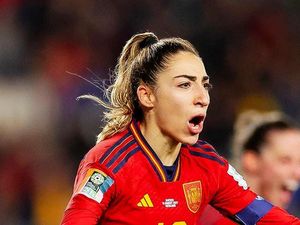 Pilu, Pesepak Bola Wanita Ini Baru Tahu Ayahnya Meninggal Setelah Cetak Gol