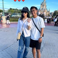 Belum pernah menampilkan potret bersama, begini kemesraan Pratama Arhan dan Azizah Salsha yang dibagikan salah satu teman mereka. Foto: Instagram