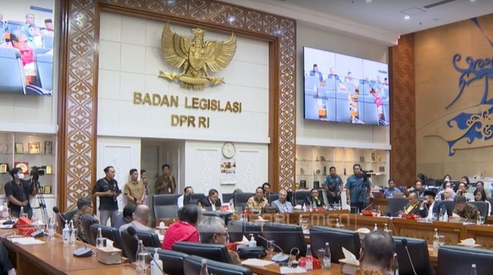 Rapat Baleg DPR RI