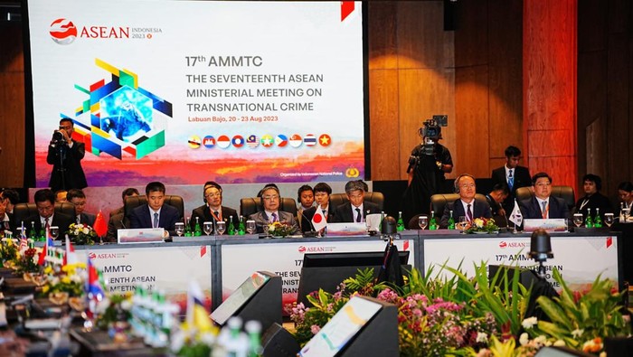 Rapat Konsultasi ASEAN Ministerial Meeting On Transnational Crime (AMMTC) + 3 ke-13
