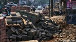 Trotoar di Jalan HOS Cokroaminoto Kota Tangerang Direvitalisasi