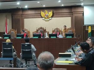 Emosi Hakim Pengadil Johnny Plate, Tak Habis Pikir Proyek BTS Dikorupsi