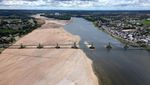Sungai Terpanjang di Prancis Mengering, Berubah Jadi Gumuk Pasir