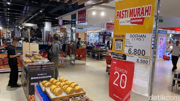 Transmart Bandung.
