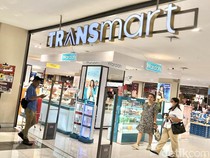 Pria Ini Borong Deterjen 2 Troli di Transmart Full Day Sale!