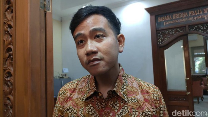 Wali Kota Solo Gibran Rakabuming Raka di Balai Kota Solo, Selasa (22/8/2023).