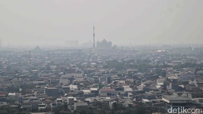 ASN DKI WFH, Polusi Udara di Jakarta Utara Masih Parah