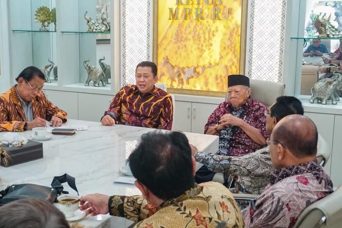 Bamsoet Menerika Kader SOKSI