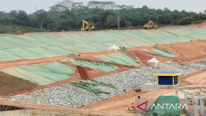 Bendungan Sepaku Semoi di Kabupaten Penajam Paser Utara, Kalimantan Timur pada Selasa (22/8/2023).