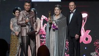Dalam penyelenggaraan TAA AAJI ke-36 yang diikuti oleh seluruh perusahaan asuransi jiwa di Indonesia, Thio Siu Lie memenangkan Top Agen of The Year 2022 dengan poin tertinggi dibandingkan dengan para peserta lainnya. 