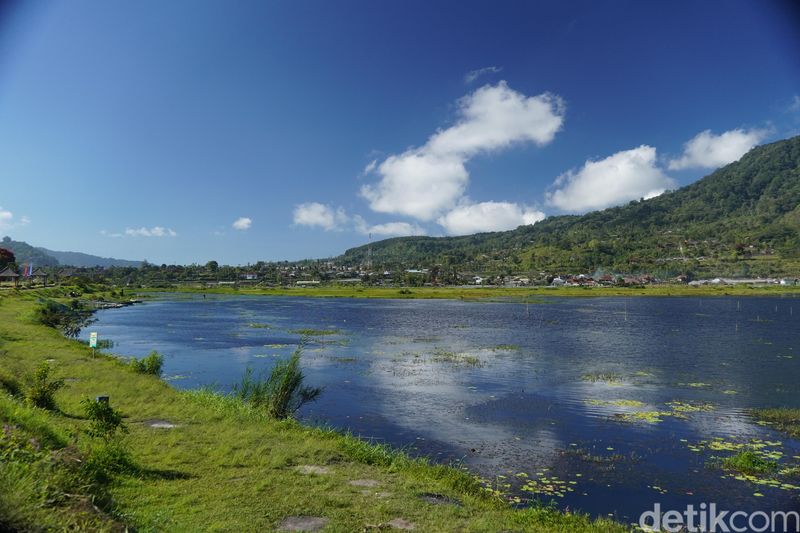 Danau Buyan, di Bedugul, Bali