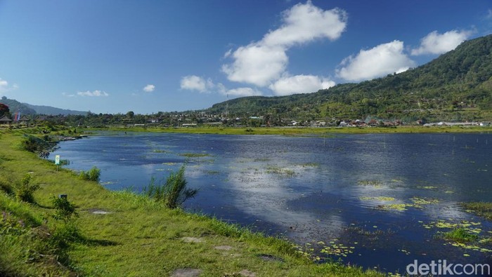 Danau Buyan, di Bedugul, Bali