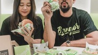 Tak tinggal diam, suami Olivia Sumargo tersebut pun mengambil tindakan hukum dan melaporkan DJ Verny Hasan ke polisi. Foto: Instagram @sumargodenny