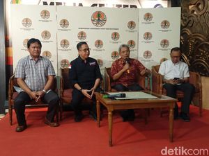 Atasi Polusi Udara, KLHK Segel Penampungan Batu Bara di Cakung!