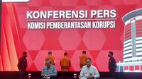 KPK Tahan 3 Tersangka Korupsi Beras Bansos Tahun 2020 Di Kemensos