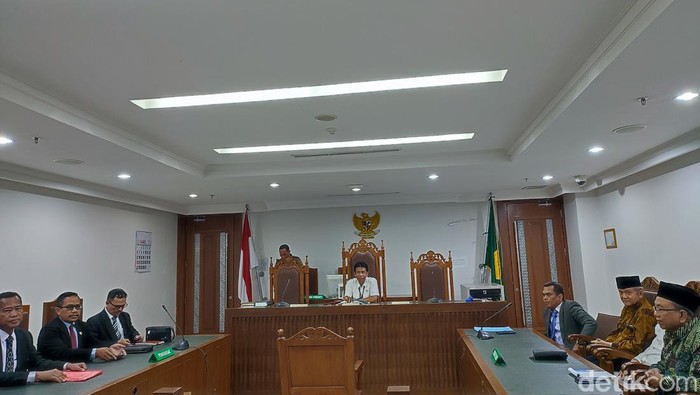 Mediasi Gugatan Panji Gumilang Vs Anwar Abbas