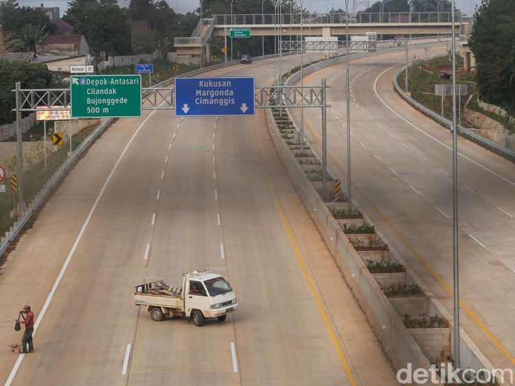 Menanti Pengoperasian Penuh Tol Cijago Ruas Limo-Krukut