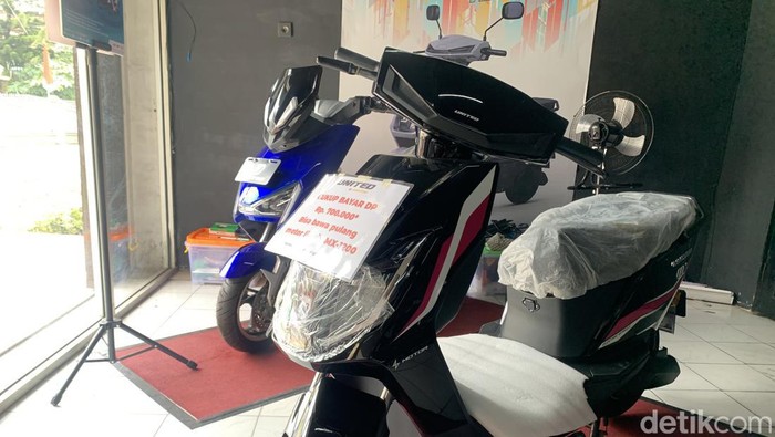 Motor listrik yang disubsidi pemerintah. (Kartika Sari/detikSumut)