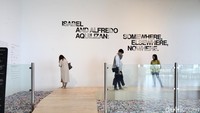 Dalam menempatkan setiap pameran, Museum MACAN selalu memikirkan aksesibilitas bagi penyandang disabilitas.Foto: Chelsea Olivia/detikcom