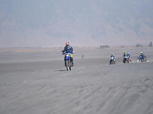 Sensasi Gila Naik Yamaha WR 155 R di Trek Pasir Bromo