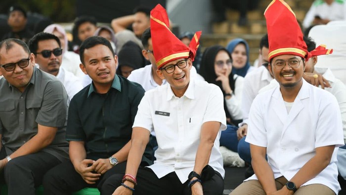 Relawan Sandiaga