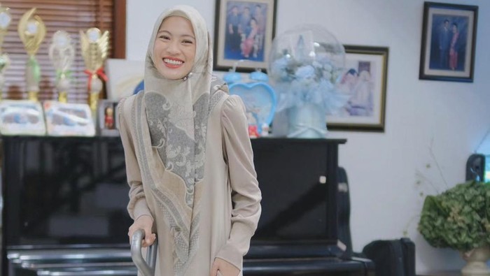 Rumah Alyssa Soebandono dan Dude Harlino