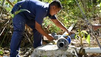 Selain menyempurnakan proses pengangkatan air dari Goa Jomblang, kerja persaudaraan itu juga meningkatkan proses distribusi air ke empat dusun di Desa Gendayakan yaitu Dusun Ngejring, Gendayakan, Blimbing dan Pucung.    
