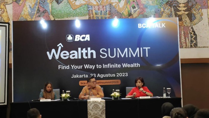 Wealth Summit 2023 Tawarkan Promo hingga Edukasi Investasi BCA kembali melaksanakan Wealth Summit 2023. Acara ini sebagai komitmen meningkatkan edukasi masyarakat dalam pengelolaan keuangan dan investasi.